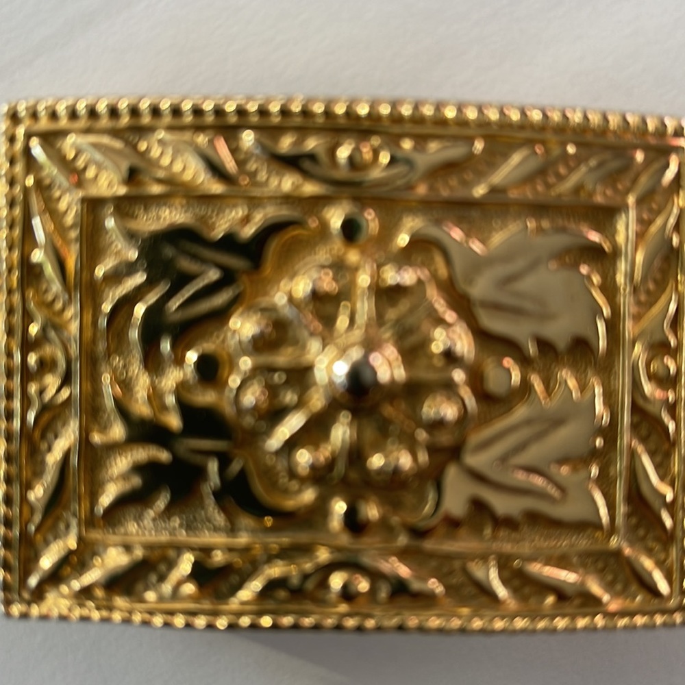 Vintage- Gold Tone 3 Strand Metallic Stretch Belt